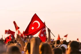 30-agustos-zafer-bayrami-kutlu-olsun-mesajlari-2025-resimli-kisa-ve-uzun-sozler-3245056